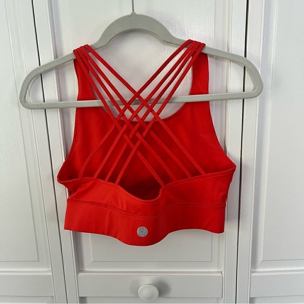 Threads 4 Thought Women’s  Strappy Sports Bra Goji Color Size Medium - Picture 4 of 14